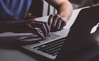 开云体育-TSM血洗马赛，Xiaohu操刀奇招英雄翻盘宿敌对决2025世界赛，点燃全场激情