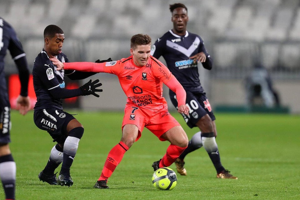 开云体育入口-勒阿弗尔主场失利，球队形势不容乐观，战绩斐然